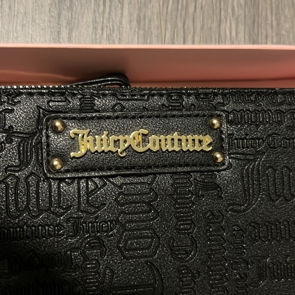 Juicy Couture wallet/wristlet for women. New with tags - Picture 2 of 10